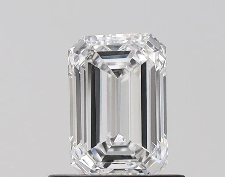 1 carat E-VVS2 Emerald Cut Lab Grown Diamond