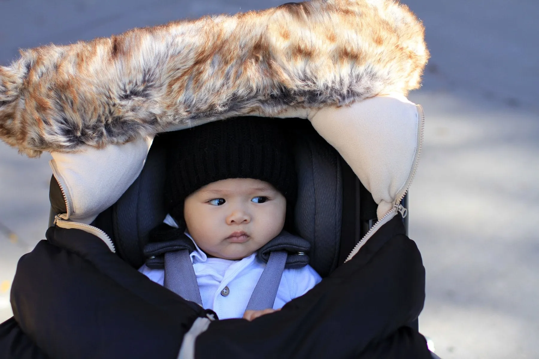 7 AM Car Seat Cocoon - Tundra Black Faux Fur (0-12M)
