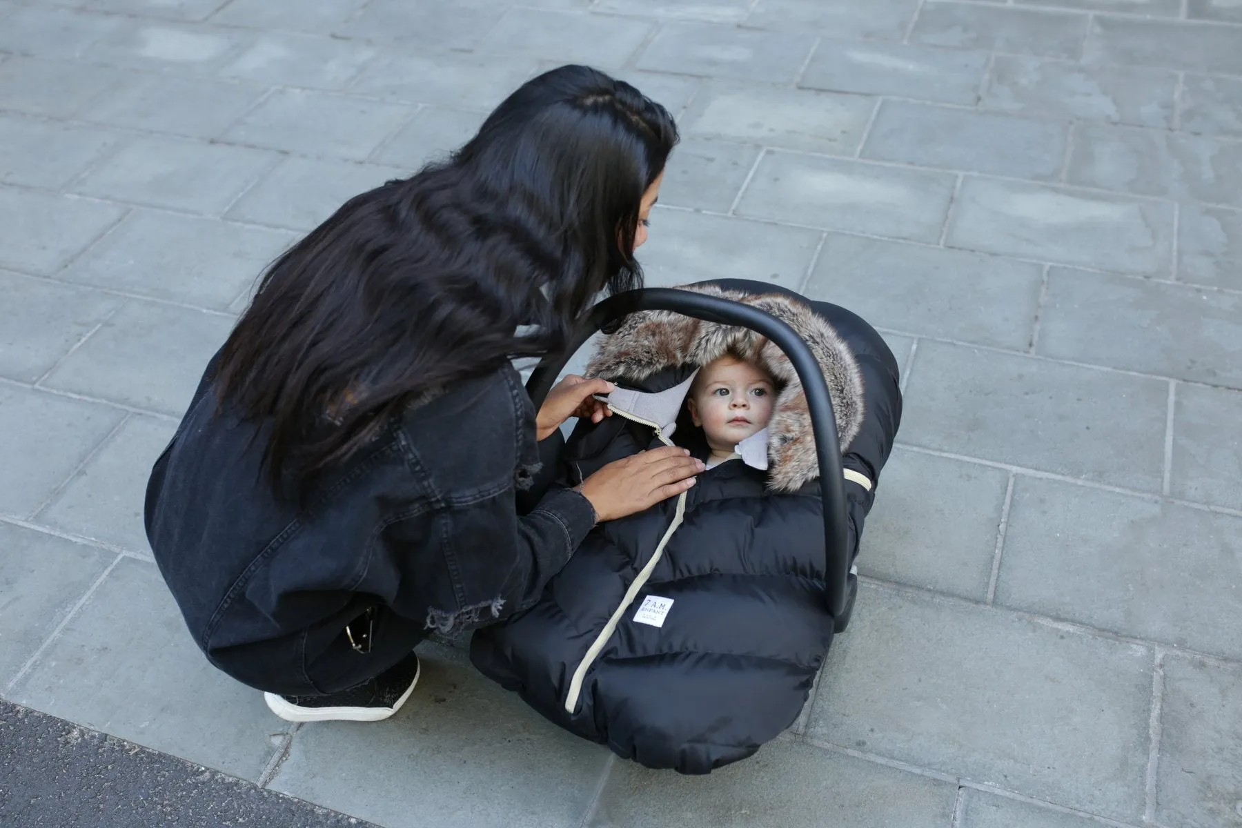 7 AM Car Seat Cocoon - Tundra Black Faux Fur (0-12M)
