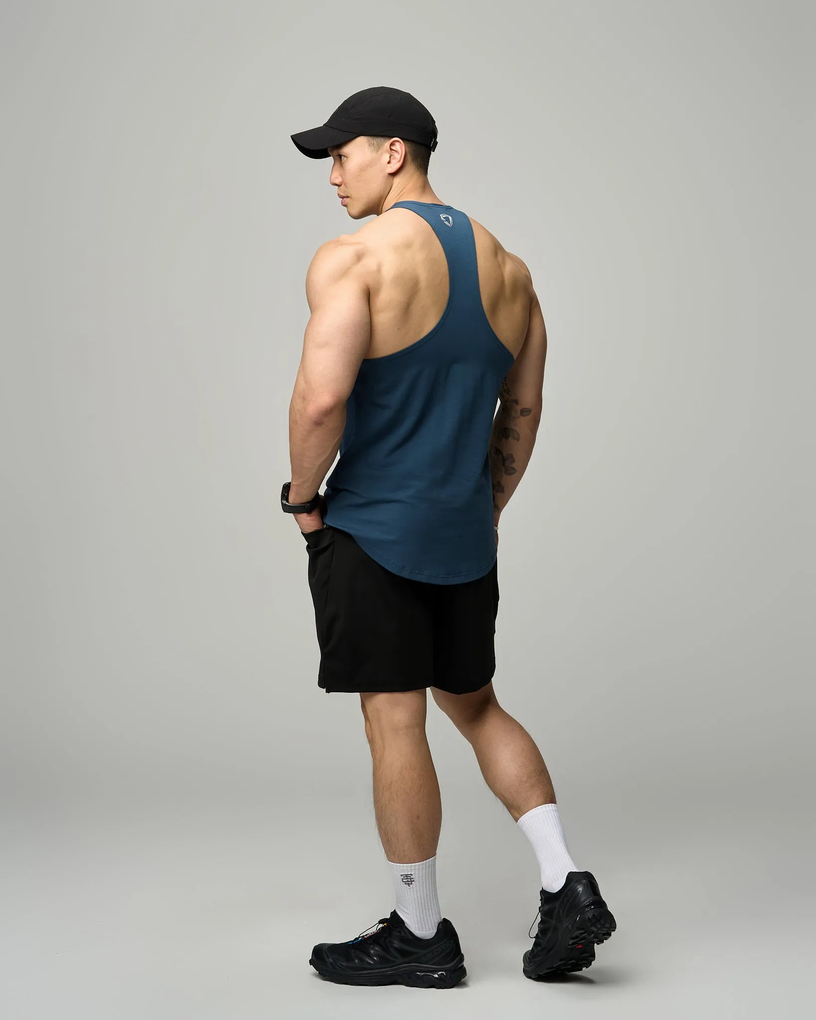 Raw Cresent Muscle Stringer